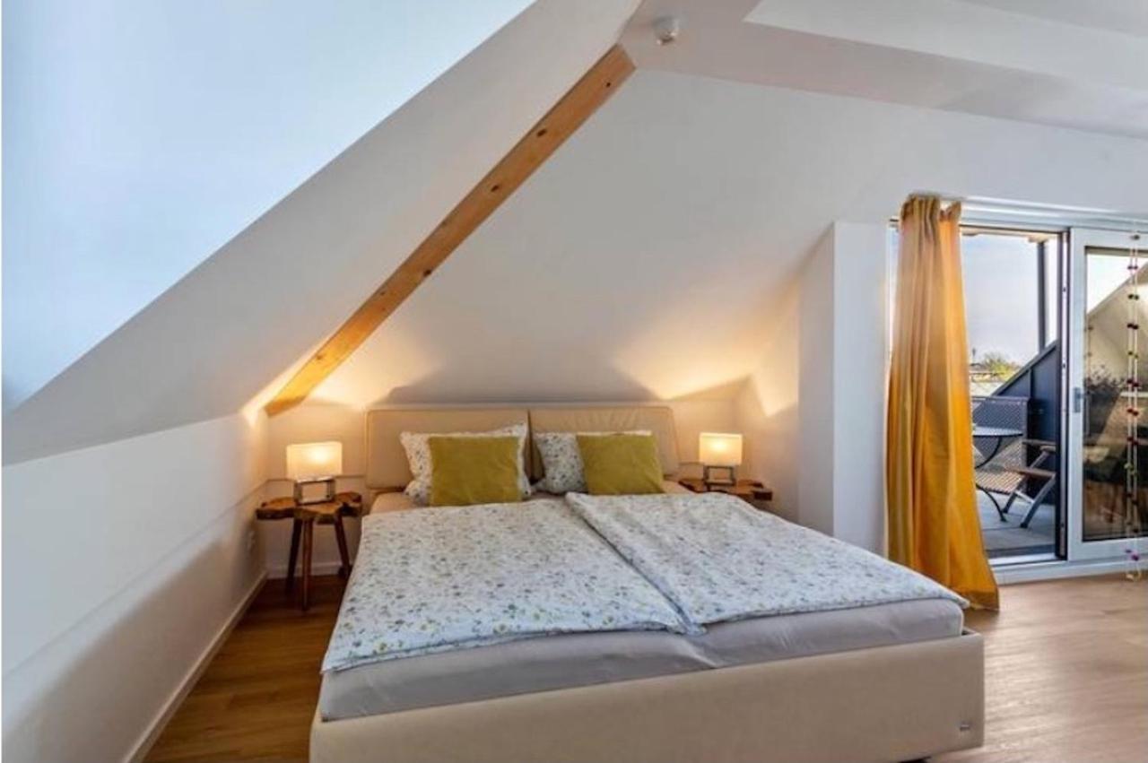Terralpin Apartments - Charmante Dg Wohnung Mit Balkon บรุคมุห์ล ภายนอก รูปภาพ